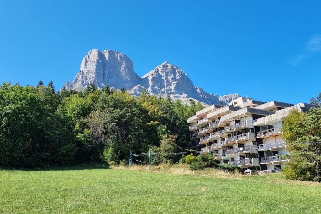 Chez K&D Au Col De L'Arzelier Apartment Chateau-Bernard Exterior photo